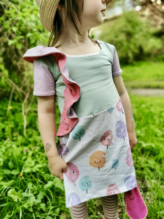 Schnittmuster Kinderkleid Gr. 98–146 – Mathilda - HIP SOM HAP