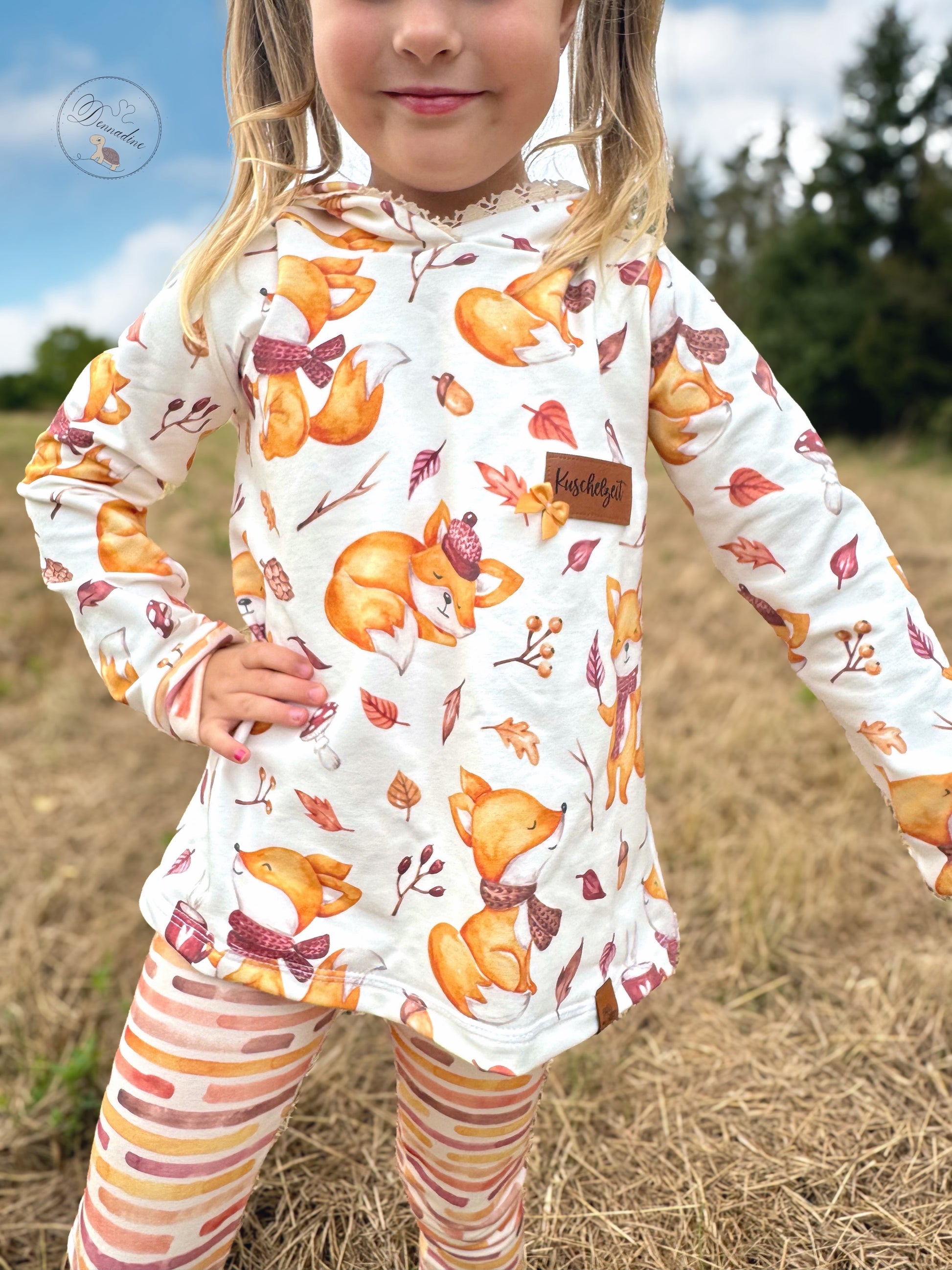 Fuchsstoff Kinder Cozy Fox – handgemalte Waldfüchse in Aquarell