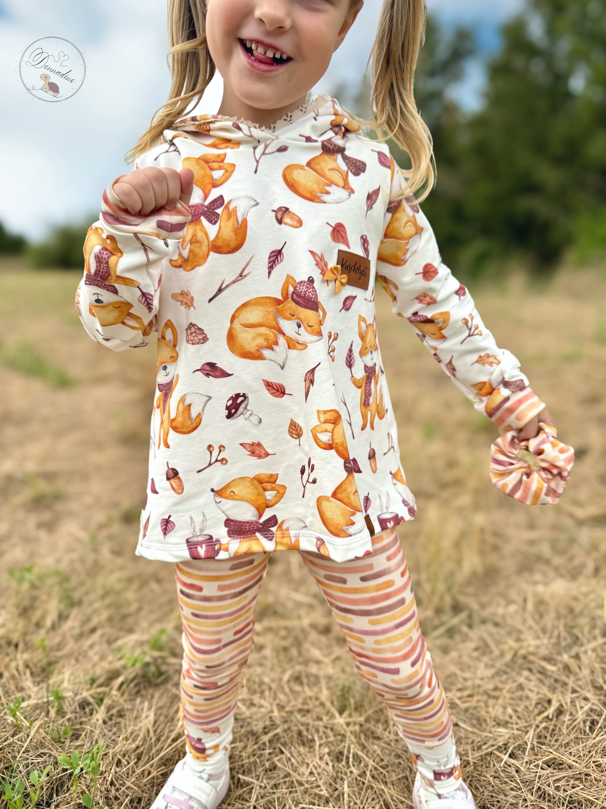 Fuchsstoff Kinder Cozy Fox – handgemalte Waldfüchse in Aquarell
