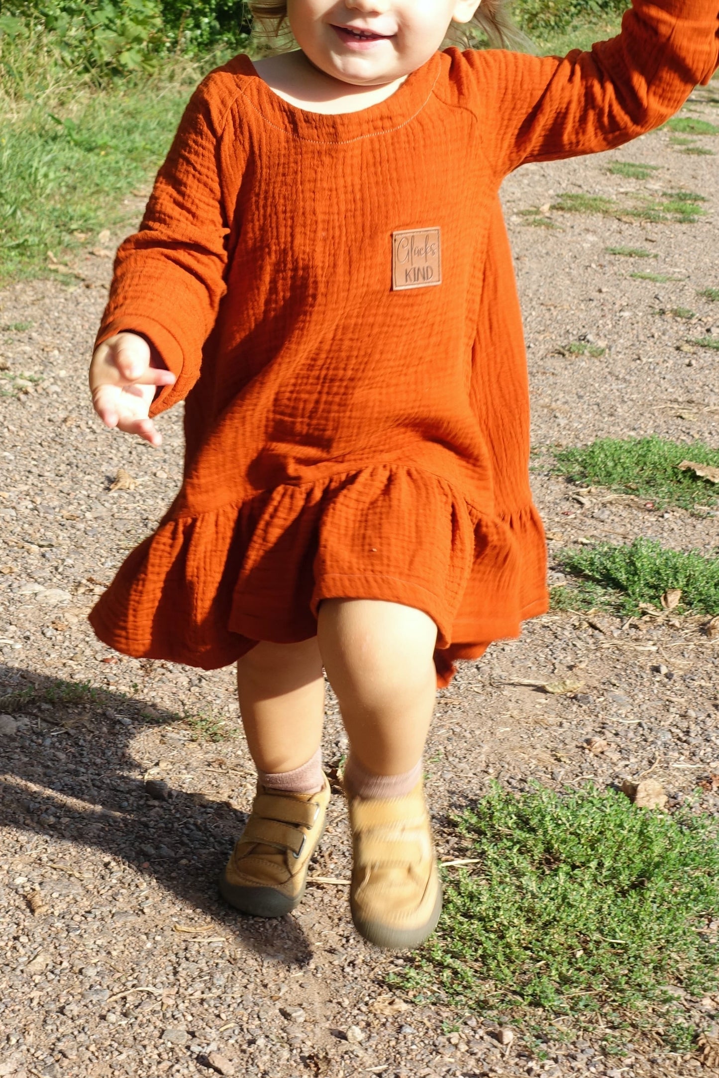 Schnittmuster High-low Rüschenkleid Ella - Gr. 98 - 146