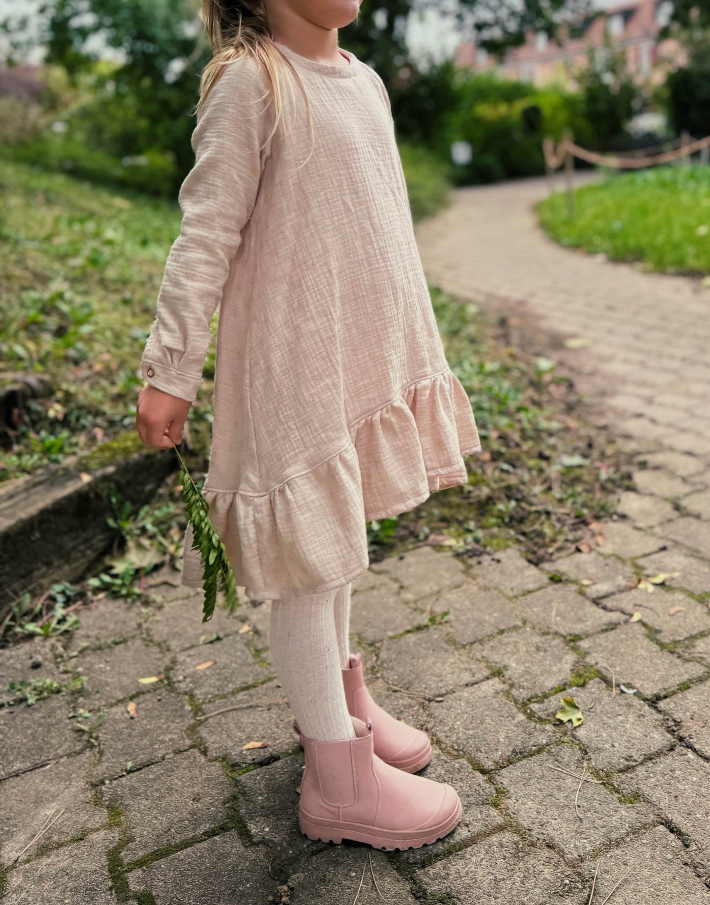 Schnittmuster High-low Rüschenkleid Ella - Gr. 98 - 146
